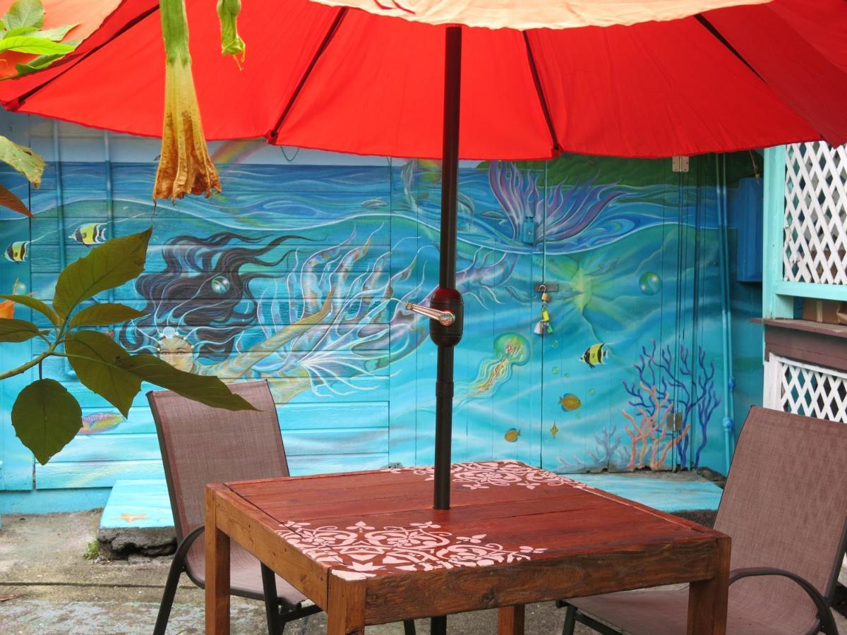 Pahoa Village Hostel Buitenkant foto