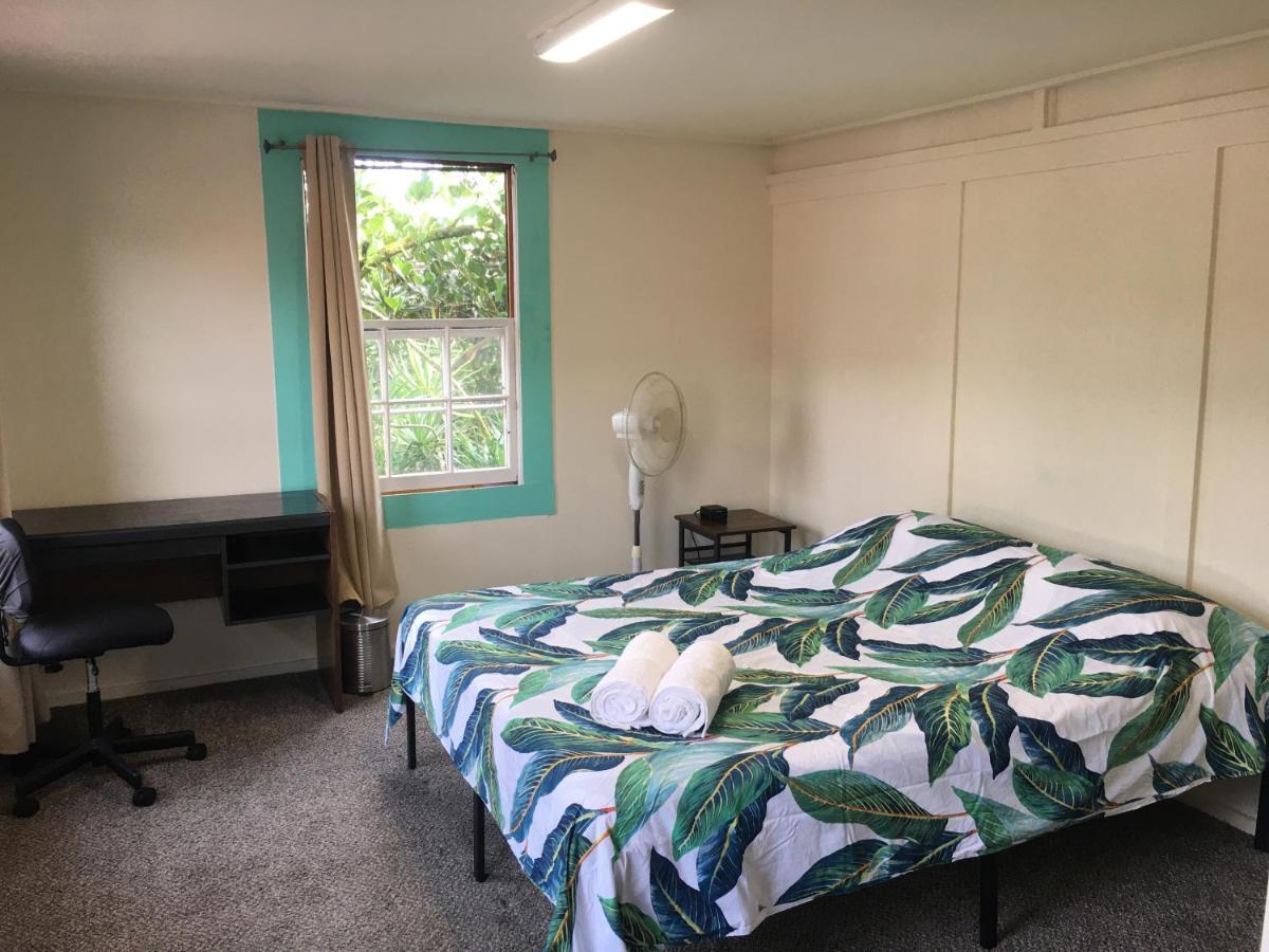 Pahoa Village Hostel Buitenkant foto