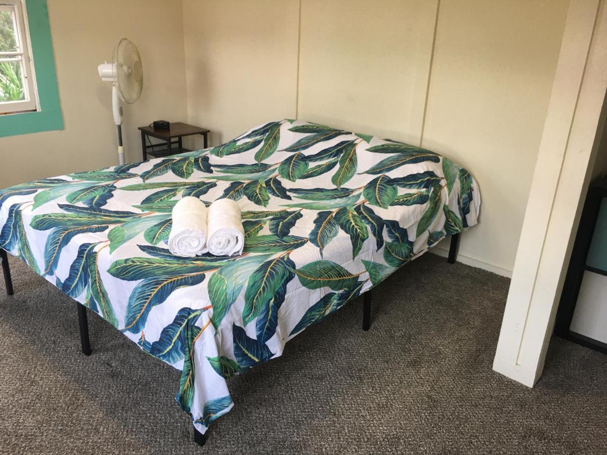 Pahoa Village Hostel Buitenkant foto